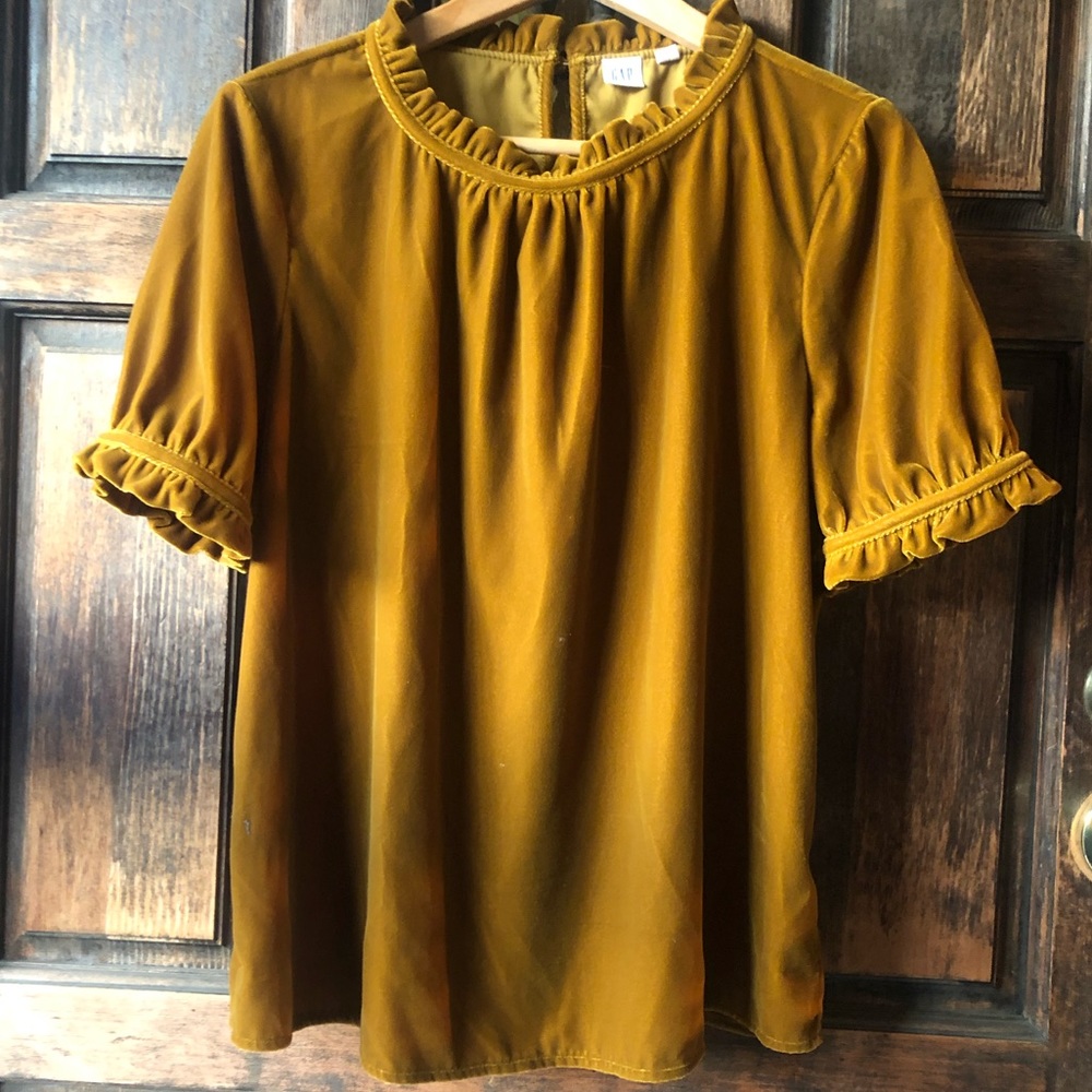 GAP- Medium short sleeve blouse